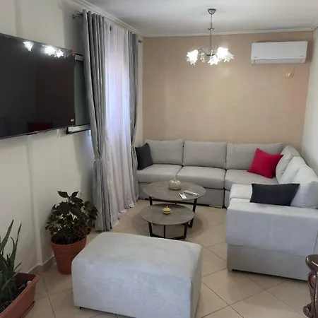 Apartamento Zeka House Erétria
